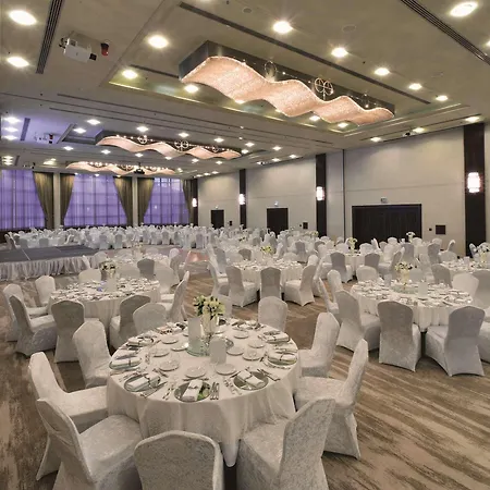 Hiltonsa Отель 5*
