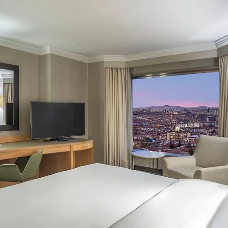 Отель Hiltonsa 5*